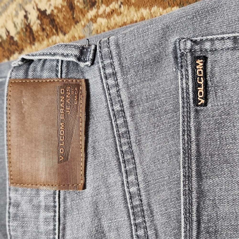 Volcom Men's Charcoal Skinny Jeans - Picture 5 of 12